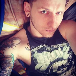 Meet your Posher, Beau